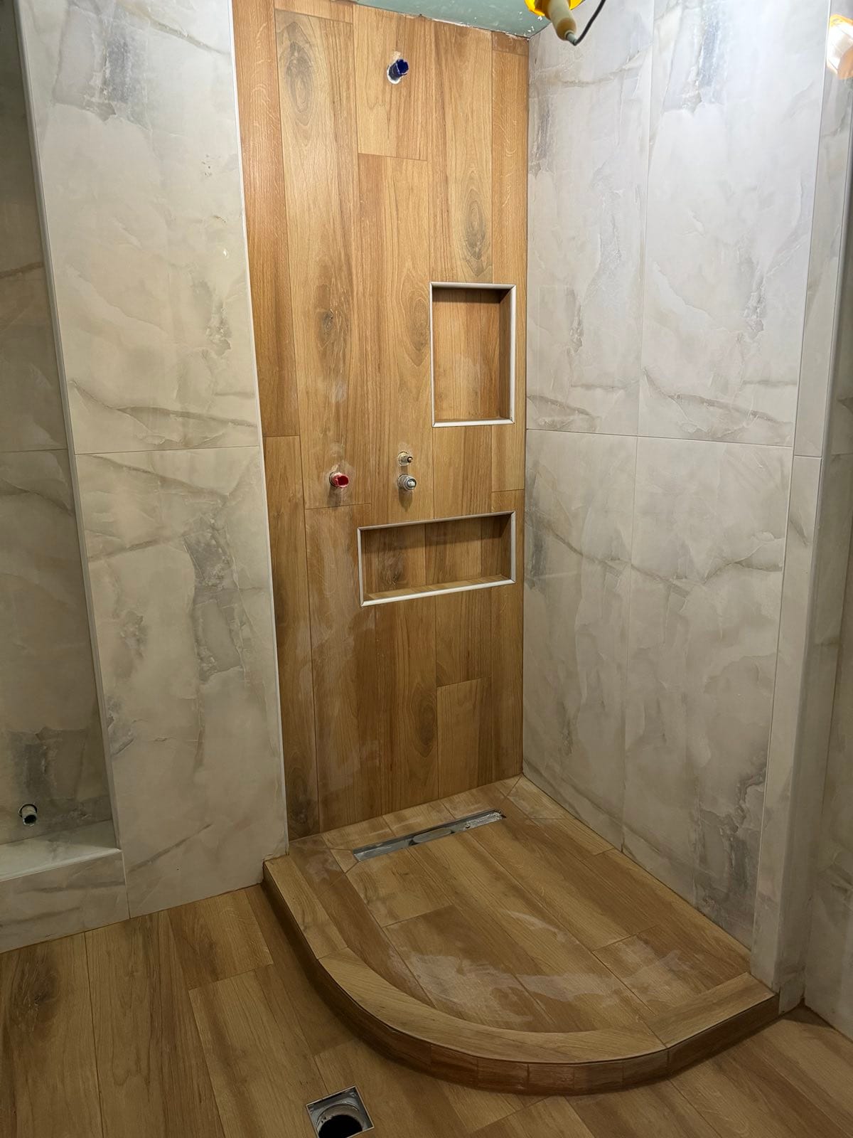 xppools ανακαίνιση μπάνιου θεσσαλονίκη